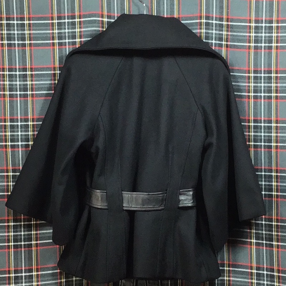 🖤 GUESS Black Wool Blend Leather Belt Snap Front 3-4 Bell Sleeves Sz.S - Picture 3 of 12